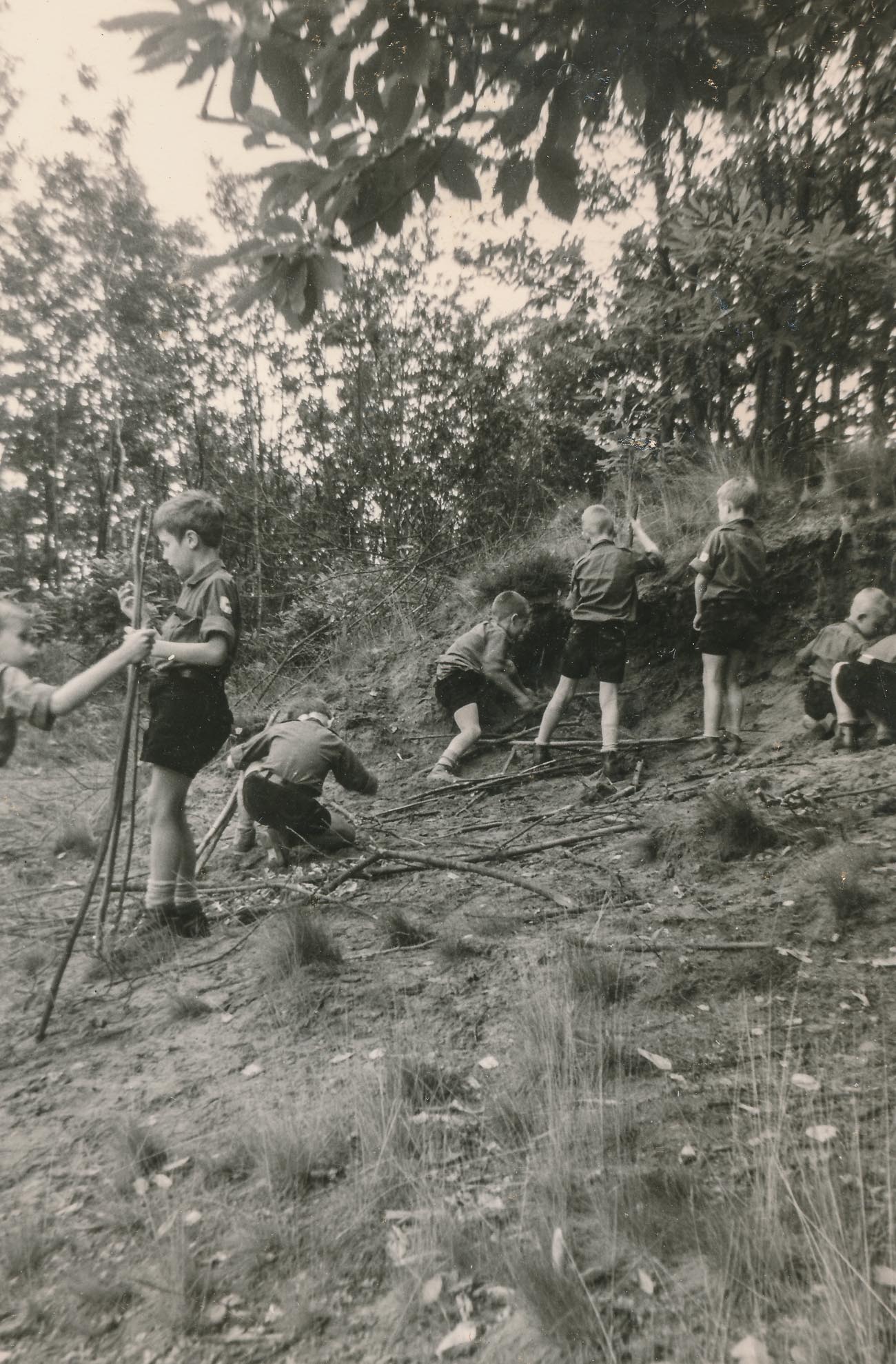 In de natuur op kamp